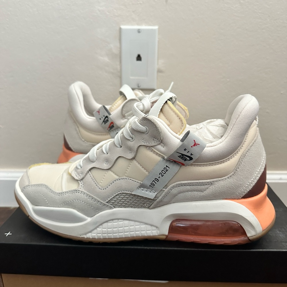 JORDAN MA2 SP 10.5 FUTURE BEGINNINGS